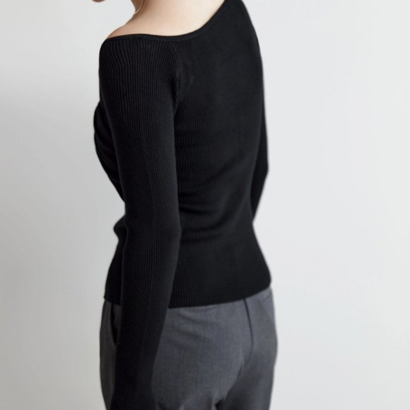 OAK + Fort Off Shoulder Front Twist Sweater - Picture 3 of 3